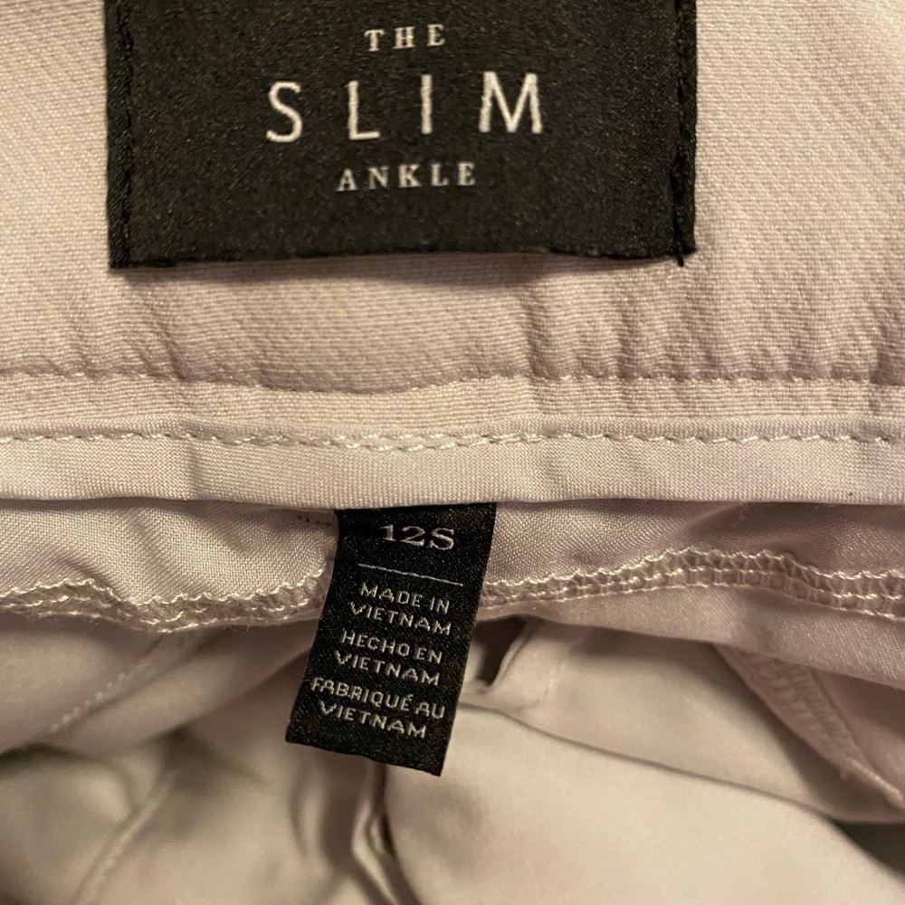 WHBM beige ankle pants size 12 short